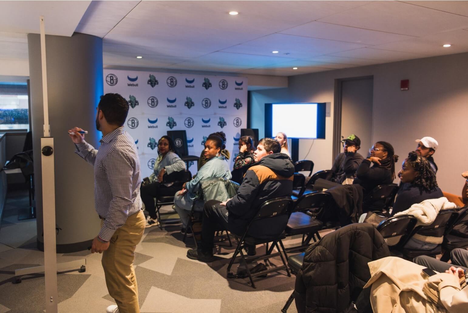 Webull Partners with Brooklyn Nets